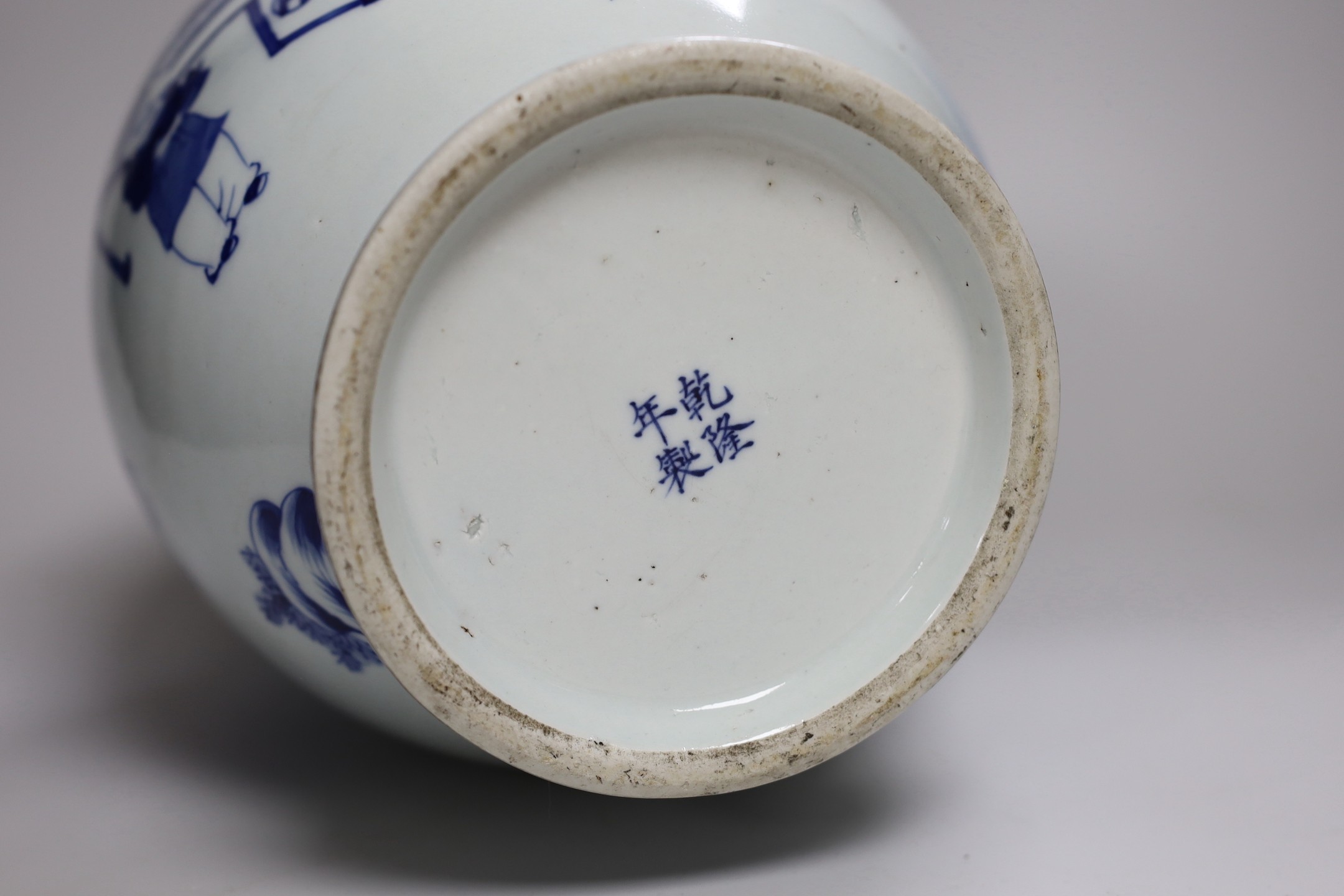 A Chinese blue and white 'scholar's' vase, early 20th century. 37cm high
